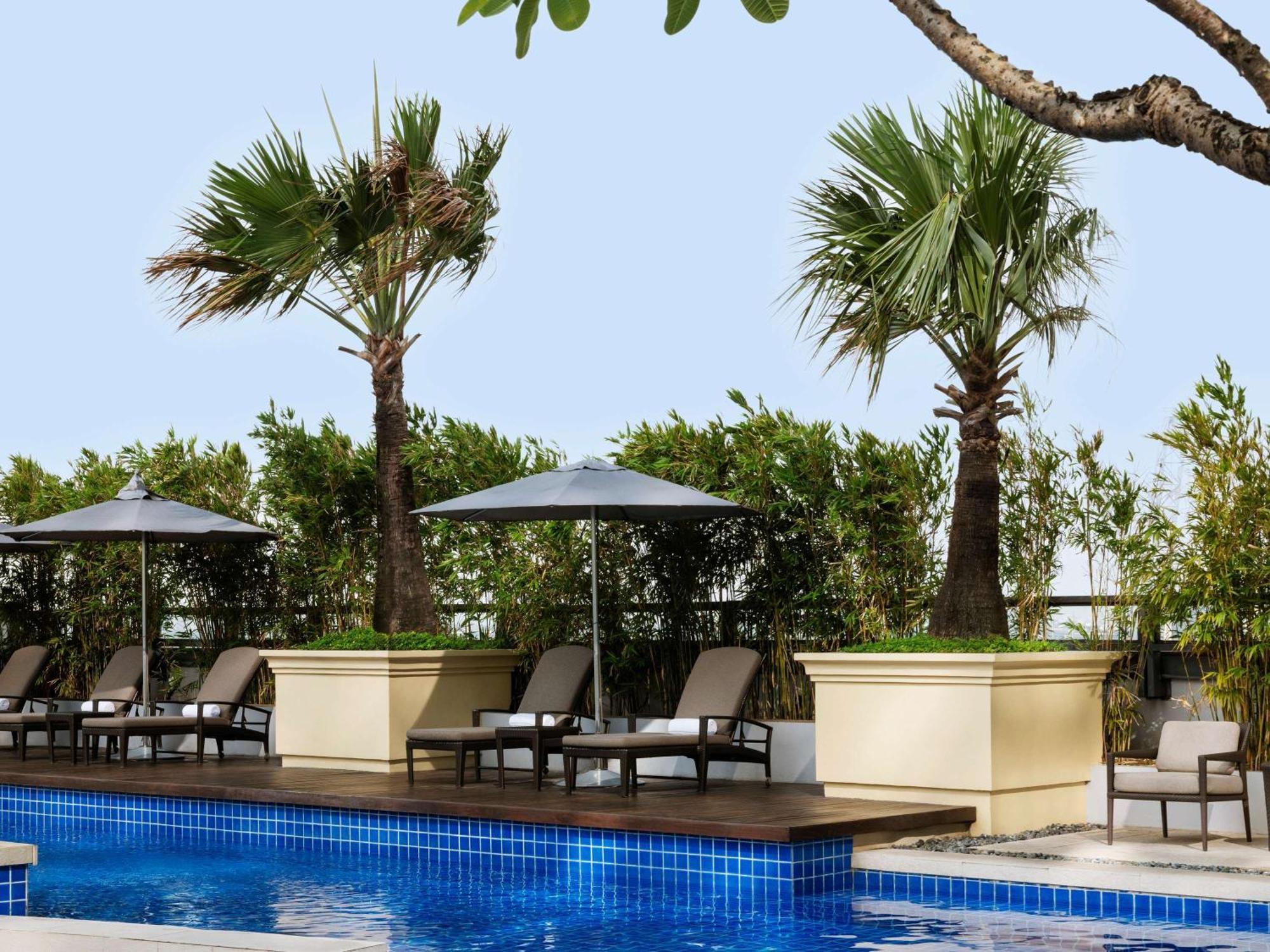 Hotel Raffles Makati