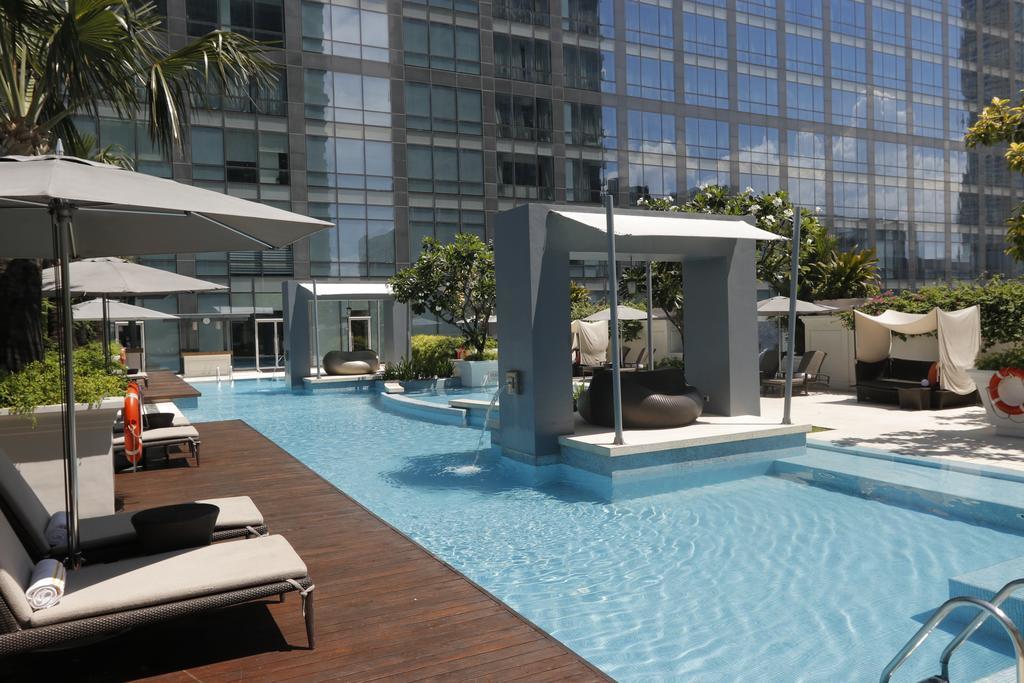 Hotel Raffles Makati